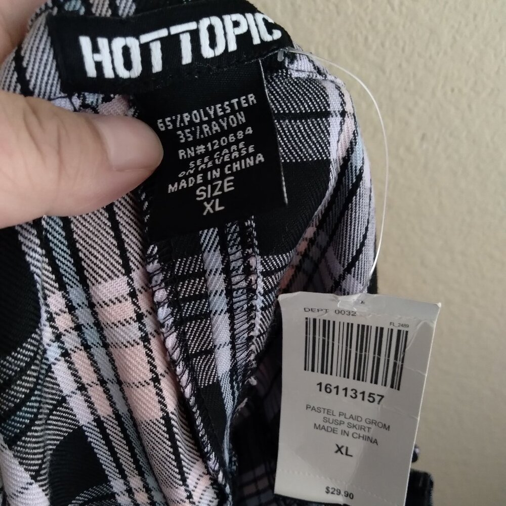 Hot Topic Pastel Plaid Pleated Mini Skirt with Grommet Suspender Strap NWT - Picture 4 of 10